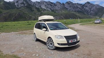 Volkswagen Touran, 2006 г., Новосибирск