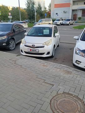 Toyota Ractis, 2011 г., Барнаул