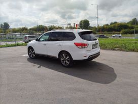 Nissan Pathfinder, 2015 г., Кемерово