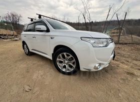 Mitsubishi Outlander, 2013 г., Владивосток