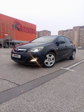 Opel Astra, 2011 г., Самара