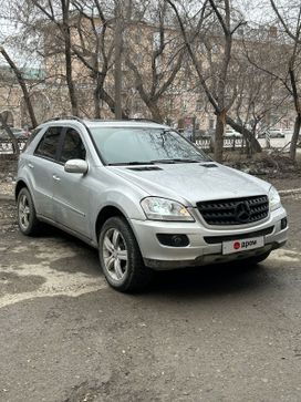 Mercedes-Benz M-класс, 2005 г., Омск