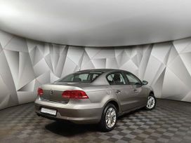 Volkswagen Passat, 2013 г., Москва