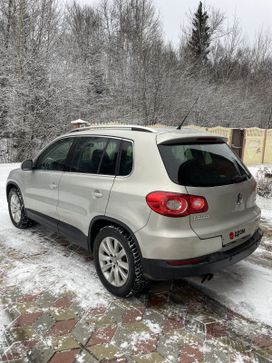 Volkswagen Tiguan, 2010 г., Екатеринбург