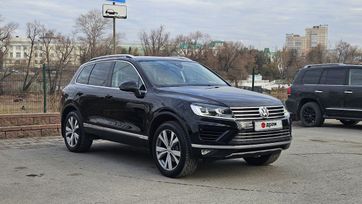 Volkswagen Touareg, 2015 г., Омск