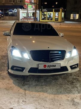 Mercedes-Benz E-класс, 2009 г., Новосибирск