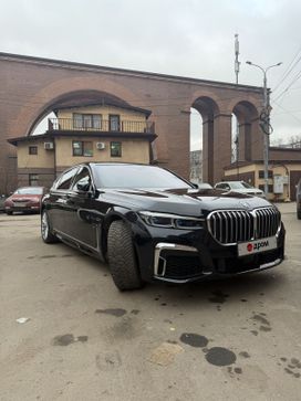 BMW 7, 2022 г., Москва