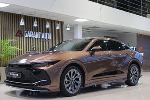 Toyota Crown, 2023 г., Иркутск