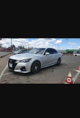 Toyota Crown, 2015 г., Иркутск