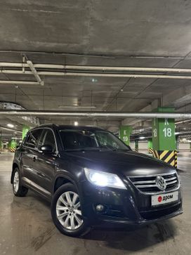 Volkswagen Tiguan, 2009 г., Москва