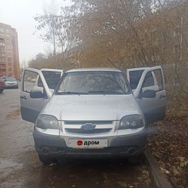 Chevrolet Niva, 2011 г., Красноярск
