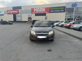 ВАЗ (Лада) Granta, 2015 г., Барнаул