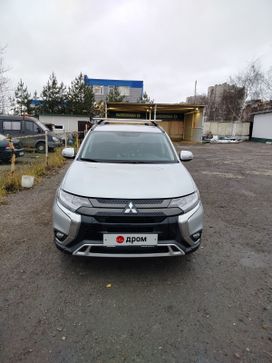Mitsubishi Outlander, 2022 г., Ярославль