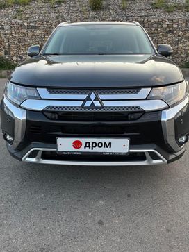 Mitsubishi Outlander, 2019 г., Москва