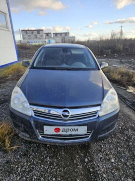 Opel Astra, 2010 г., Ульяновск