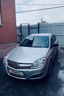 Opel Astra, 2011 г., Тюмень