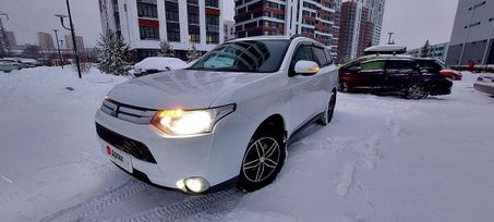 Mitsubishi Outlander, 2013 г., Новосибирск