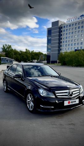 Mercedes-Benz C-класс, 2013 г., Иркутск