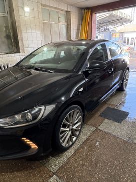 Hyundai Elantra, 2016 г., Симферополь