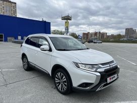 Mitsubishi Outlander, 2019 г., Новосибирск