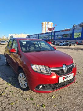 Renault Sandero, 2015 г., Барнаул