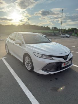 Toyota Camry, 2018 г., Челябинск