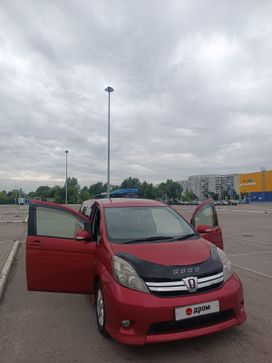 Toyota Isis, 2010 г., Новокузнецк