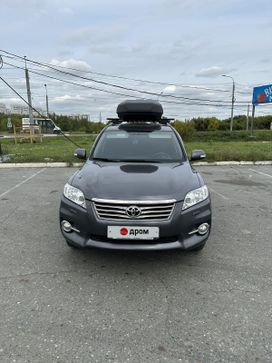 Toyota RAV4, 2011 г., Омск