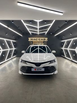Toyota Camry, 2020 г., Омск