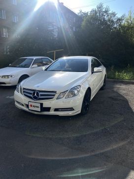 Mercedes-Benz E-класс, 2010 г., Иркутск