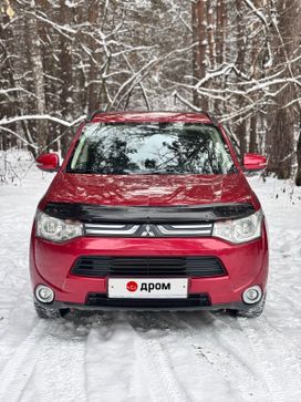 Mitsubishi Outlander, 2014 г., Томск