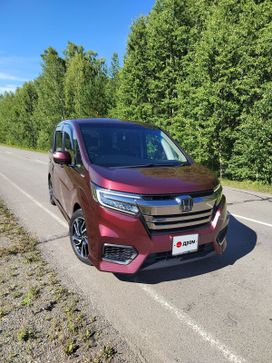 Honda Stepwgn, 2017 г., Красноярск