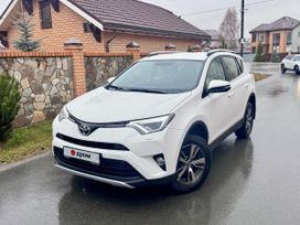 Toyota RAV4, 2015 г., Тюмень