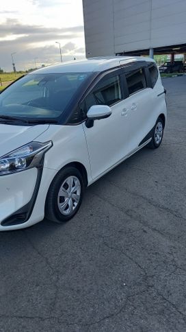 Toyota Sienta, 2020 г., Омск